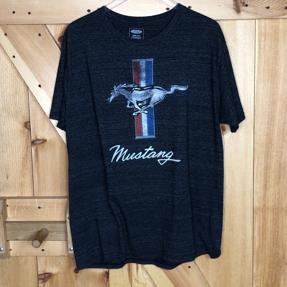 Other - ford mustang graphic tee